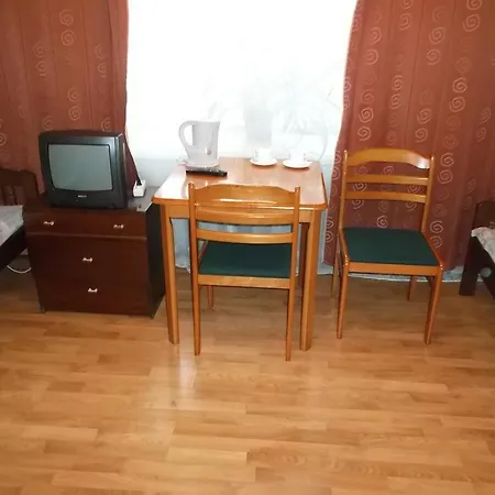 Tore Kuelalistemaja Konukevi